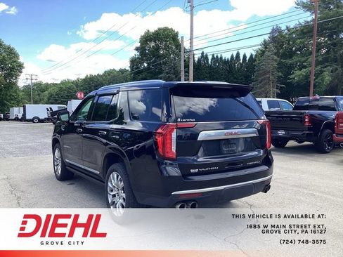 Used 2022 GMC Yukon Denali w/ Denali Premium Package AWD/4WD image 5