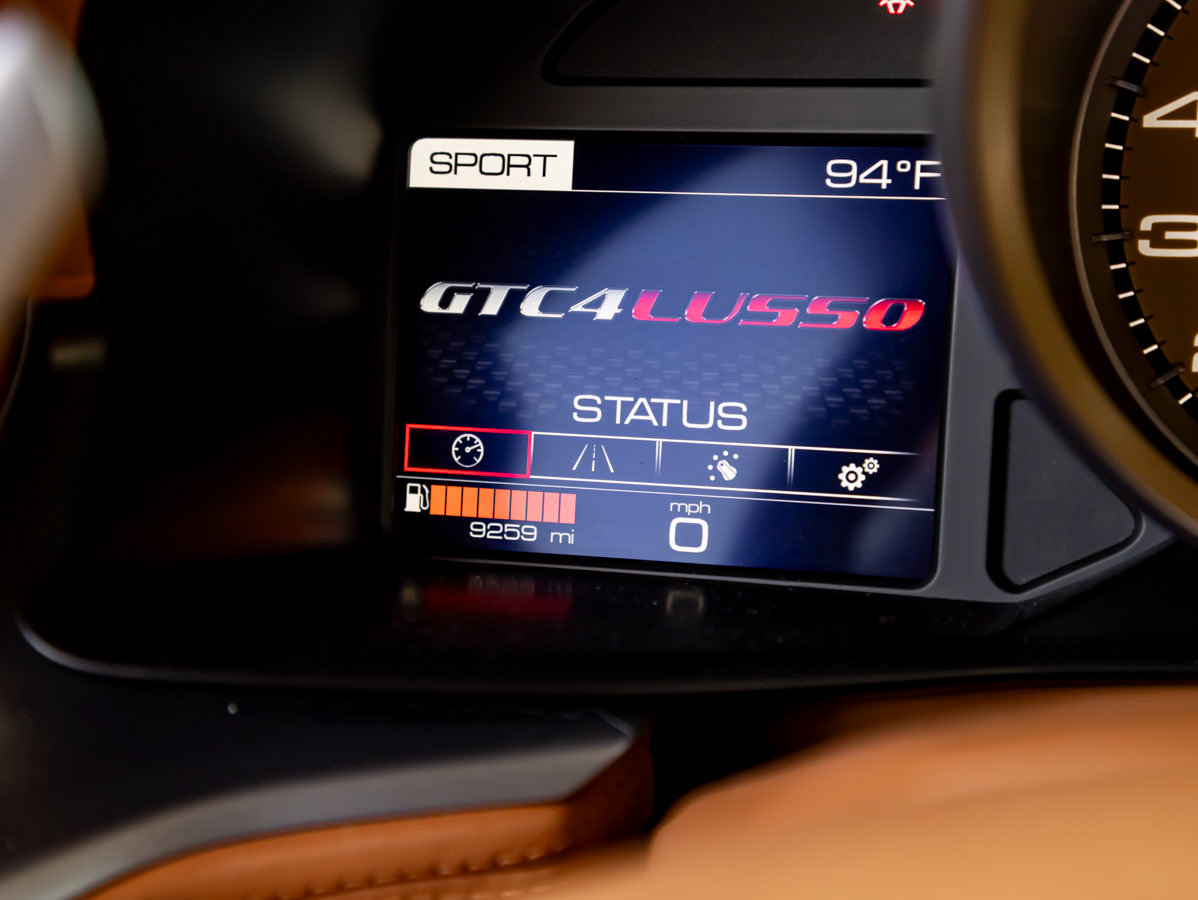 Used 2019 Ferrari GTC4Lusso AWD/4WD image 14