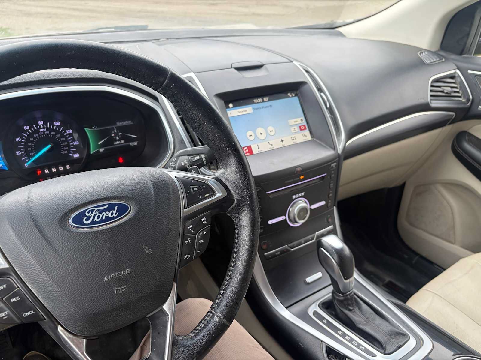 Used 2018 Ford Edge Titanium w/ Technology Package FWD image 14
