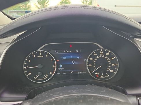 Used 2015 Nissan Murano Platinum w/ Platinum Technology Package FWD image 18