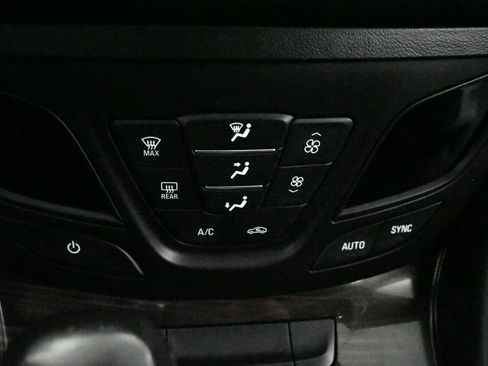 Used 2020 Buick Envision Premium w/ LPO, Active Package AWD/4WD image 17