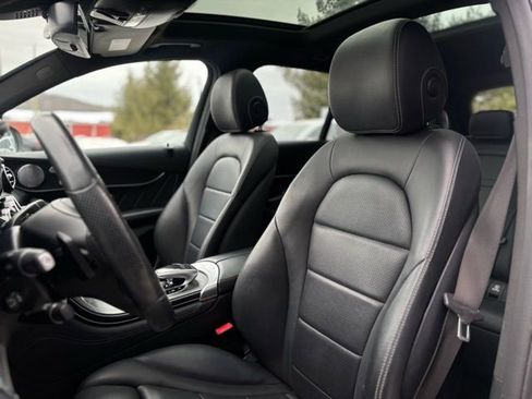 Used 2018 Mercedes-Benz GLC 300 4MATIC image 17