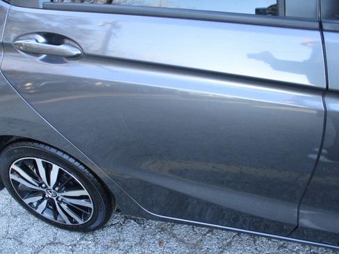 Used 2020 Honda Fit EX image 19