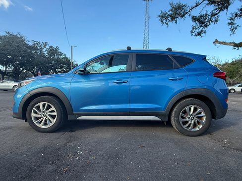 Used 2017 Hyundai Tucson SE Plus image 3