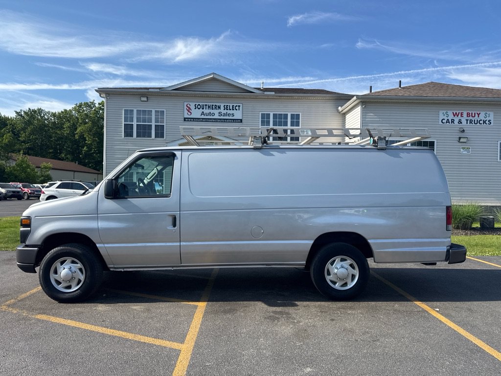 Used 2011 Ford E-350 and Econoline 350 Extended Super Duty w/ Commercial Cargo Van Pkg RWD image 1