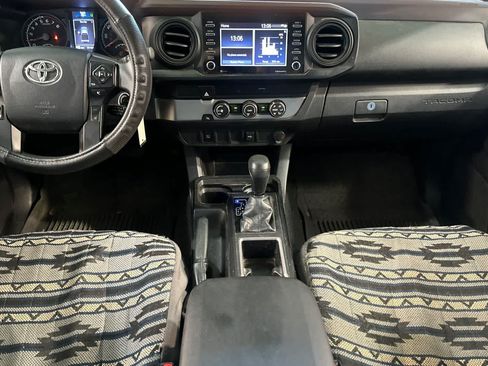 Used 2021 Toyota Tacoma SR w/ SR Convenience Package RWD image 4