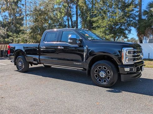 Certified 2023 Ford F250 Platinum image 2