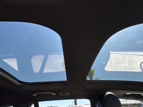 Used 2018 Mercedes-Benz GLC 300 image 10