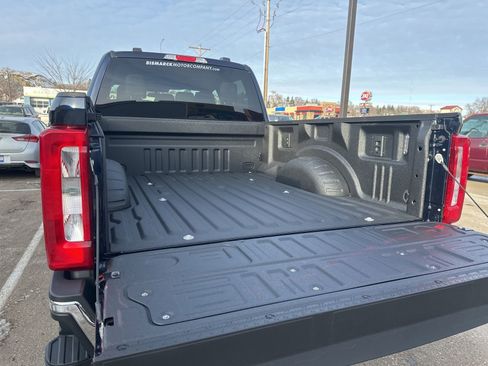 Used 2025 Ford F250 XLT w/ Snow Plow Prep Package image 25