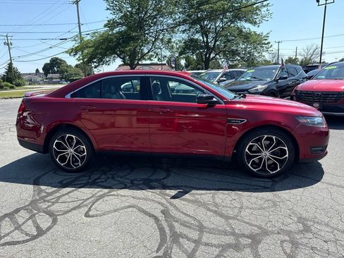 Used 2013 Ford Taurus SHO AWD/4WD image 4