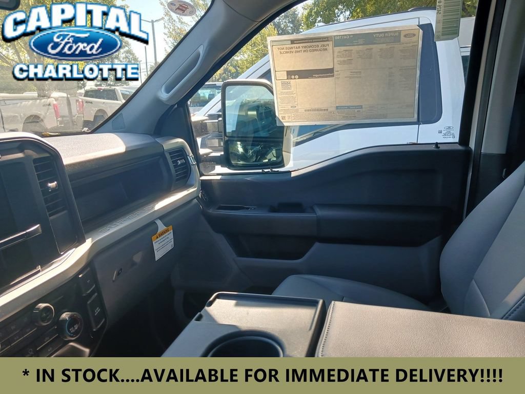 New 2024 Ford F450 XL w/ XL Chrome Package RWD image 14