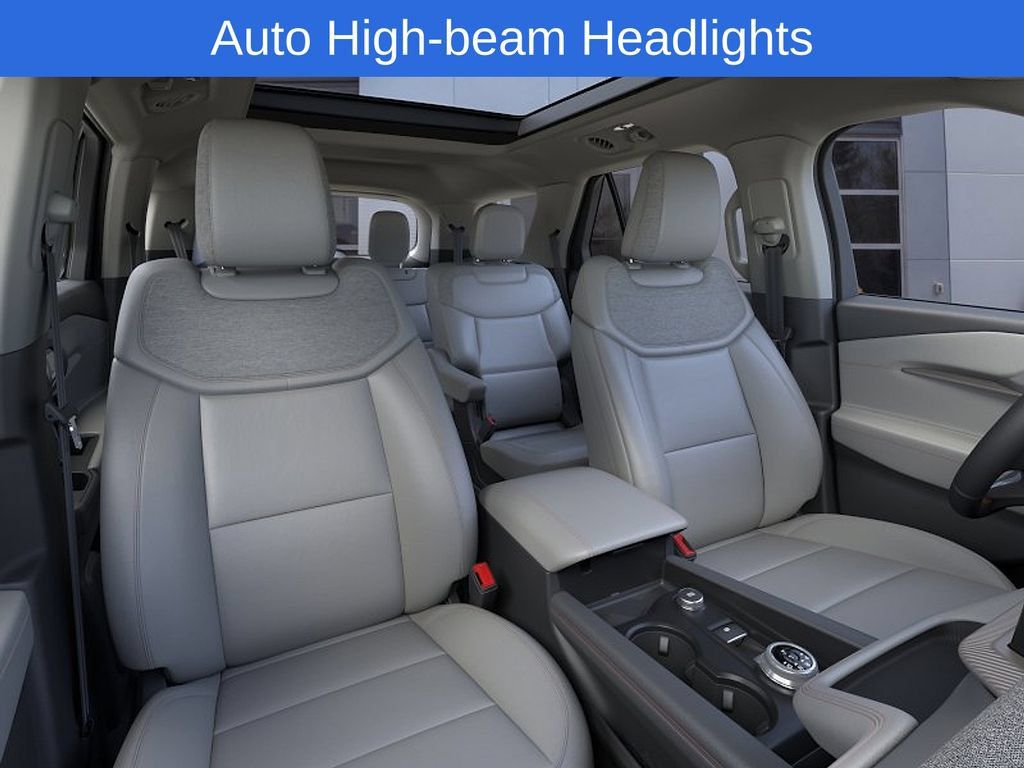 New 2026 Ford Explorer Active w/ Active Comfort Package AWD/4WD image 10