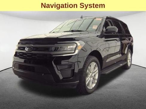 Used 2024 Ford Expedition XLT AWD/4WD image 4