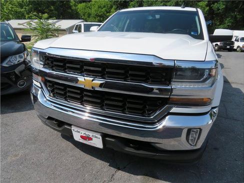 Used 2016 Chevrolet Silverado 1500 LT w/ LT Convenience Package AWD/4WD image 15