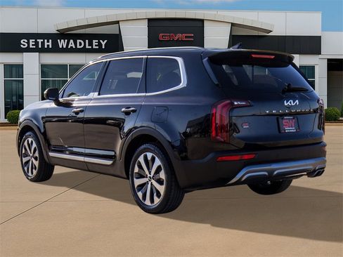 Used 2022 Kia Telluride S image 5