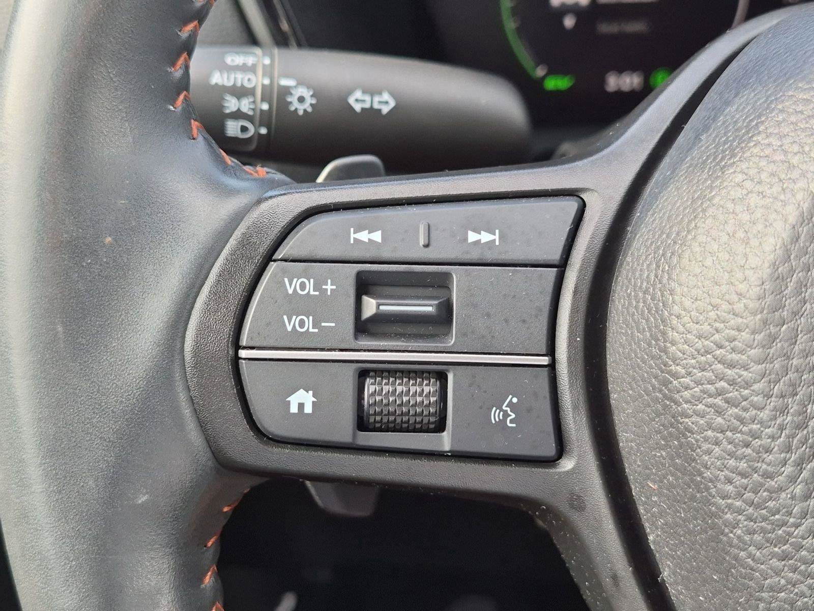 Certified 2024 Honda CR-V Sport-L image 30
