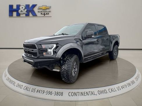 Used 2018 Ford F150 Raptor w/ Equipment Group 802A Luxury AWD/4WD image 3