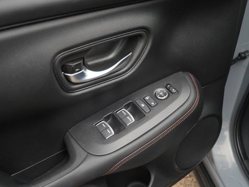 Used 2024 Honda HR-V Sport image 14