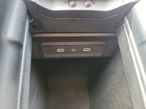 Used 2025 Mercedes-Benz GLA 250 image 23