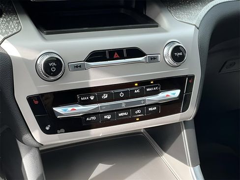 Certified 2024 Ford Explorer Timberline w/ Timberline Technology Package image 39