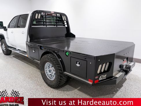 Used 2025 Chevrolet Silverado 3500 LT w/ Convenience Package AWD/4WD image 3