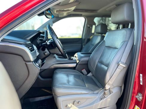 Used 2015 Chevrolet Tahoe LT w/ Luxury Package image 10