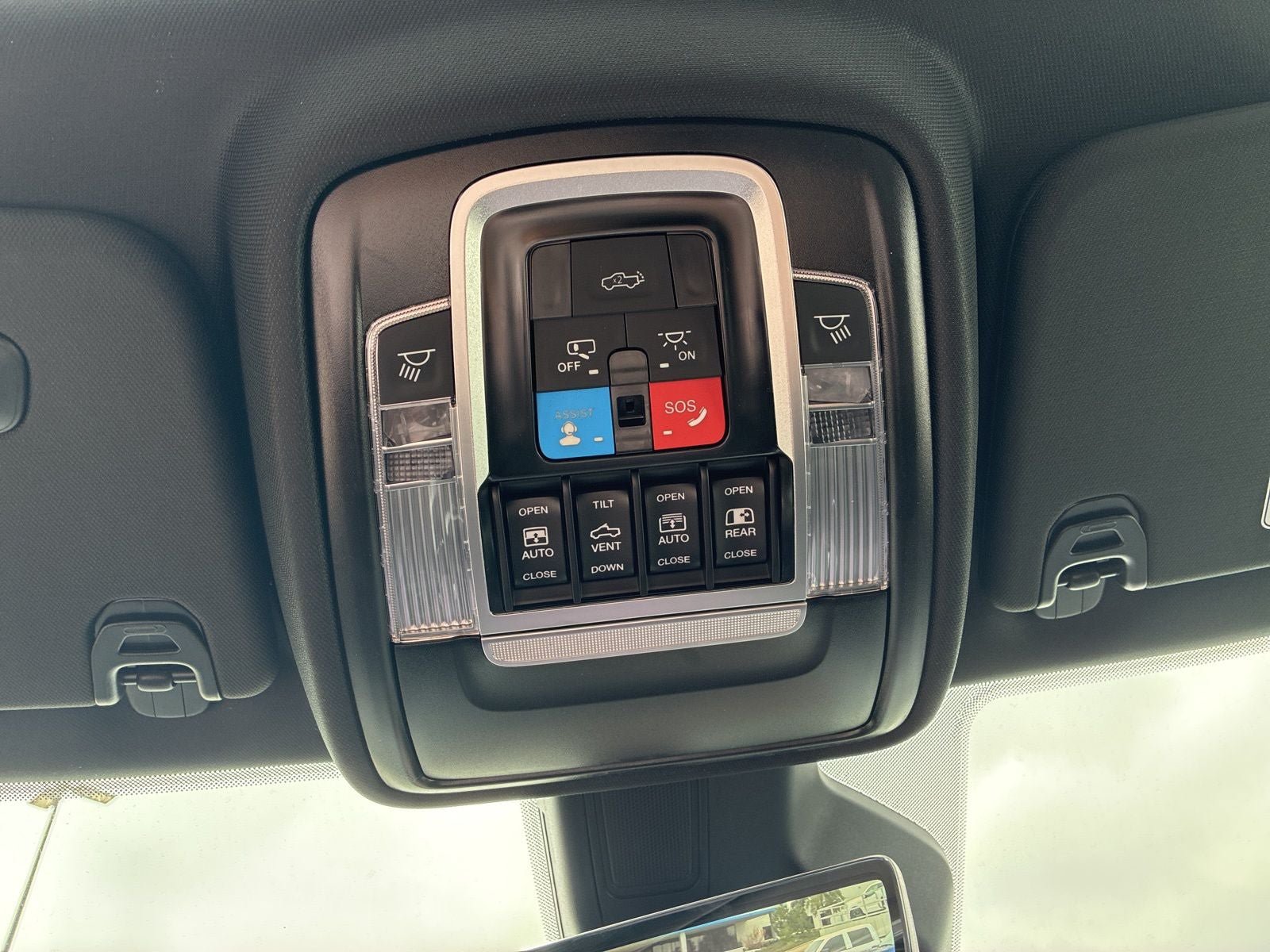 New 2026 RAM 1500 RHO w/ RHO Level 1 Equipment Group AWD/4WD image 32