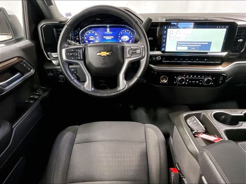 Used 2023 Chevrolet Silverado 1500 LT image 17