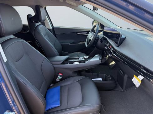 New 2026 Kia EV6 Light RWD image 15