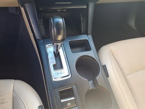 Used 2016 Subaru Outback 2.5i Limited image 13