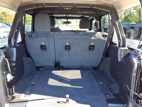 Certified 2021 Jeep Wrangler Unlimited Sport image 12