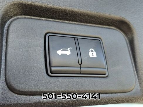Used 2026 Nissan Rogue SV FWD image 16