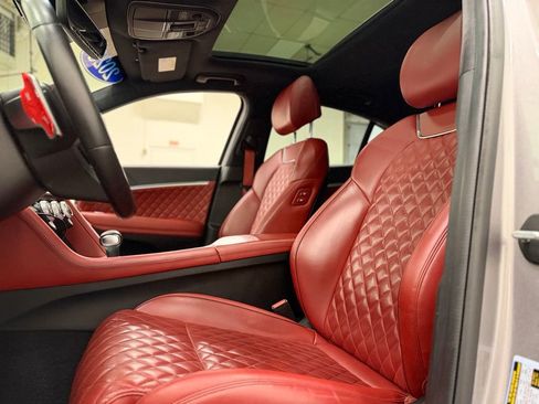 Used 2023 Genesis G70 3.3T w/ Sport Prestige Package image 12