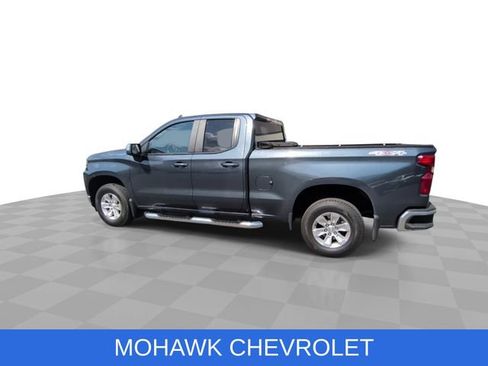 Used 2021 Chevrolet Silverado 1500 LT w/ Bed Protection Package AWD/4WD image 7