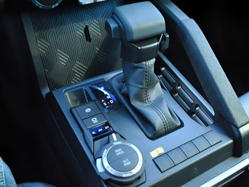 New 2026 Toyota Tacoma SR5 image 15