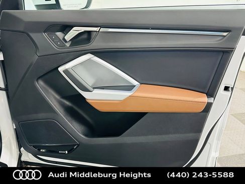 Certified 2024 Audi Q3 2.0T Premium Plus image 31