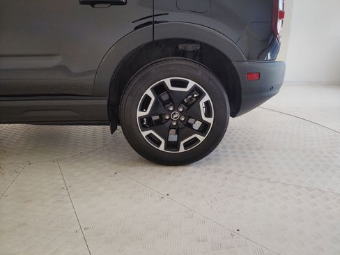 Certified 2023 Ford Bronco Sport Outer Banks w/ Tech Package image 11