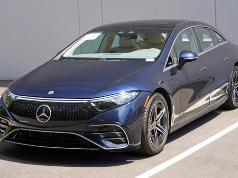Used 2023 Mercedes-Benz EQS 580 4MATIC Sedan image 55