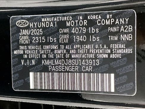 Used 2025 Hyundai Elantra Hybrid FWD image 35