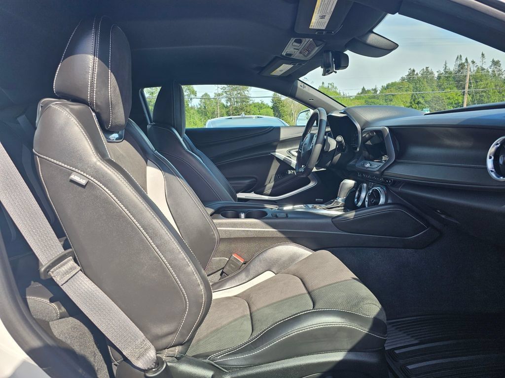 Used 2023 Chevrolet Camaro LT w/ RS Package RWD image 9