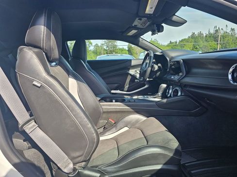 Used 2023 Chevrolet Camaro LT w/ RS Package RWD image 9
