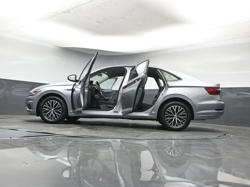 Used 2021 Volkswagen Jetta S image 48