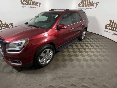 Used 2017 GMC Acadia Limited SLT image 4