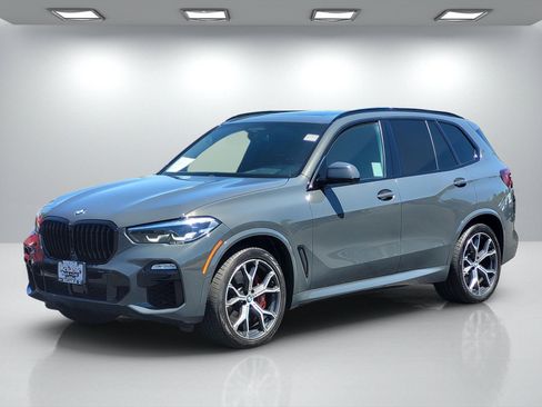 Used 2021 BMW X5 M50i AWD/4WD image 8