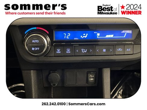 Used 2014 Toyota Corolla L image 16