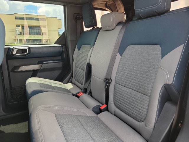 Certified 2022 Ford Bronco Outer Banks w/ Sasquatch Package AWD/4WD image 16