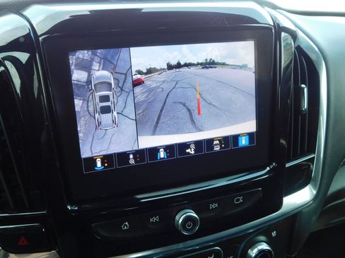 Used 2023 Chevrolet Traverse Premier w/ Redline Edition FWD image 43