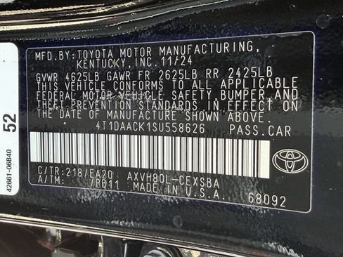 Used 2025 Toyota Camry SE w/ Convenience Package FWD image 28