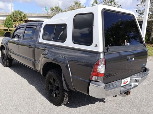 Used 2012 Toyota Tacoma 4x4 Double Cab w/ SR5 Pkg image 11