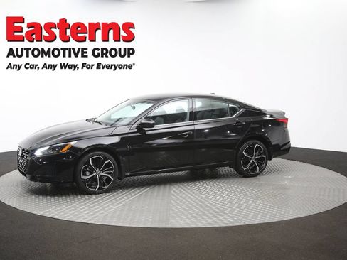 Used 2023 Nissan Altima 2.5 SR AWD/4WD image 61